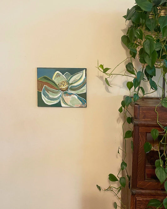 Magnolia Mini: Abstract Bloom